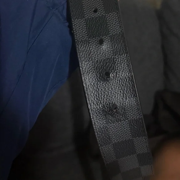 Louis Vuitton Black and Gray Checkered Belt - Picture 3 of 3